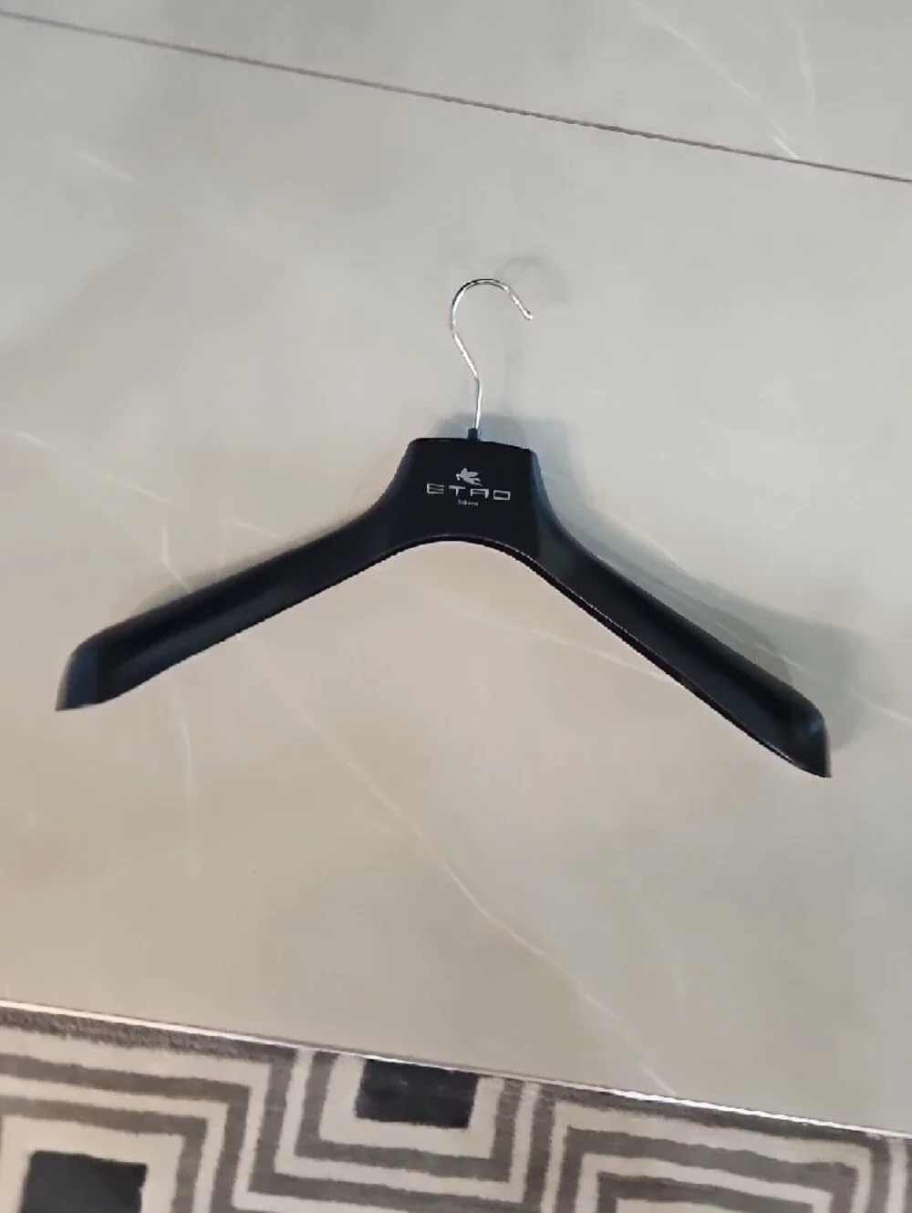 Etro Black Coat Hangers Set 4 - Matte Black - Picture 2 of 3